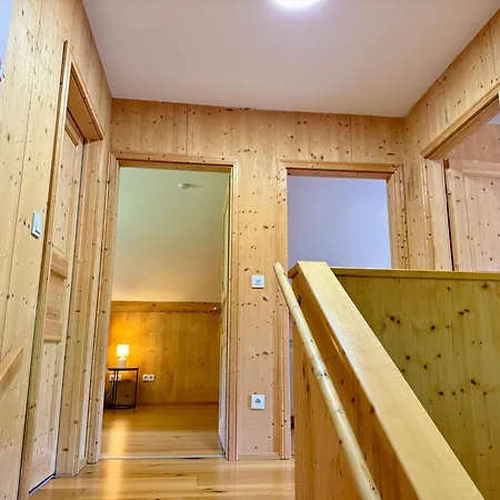 Chalet Hideaway Loser - 1 By Aa Homes