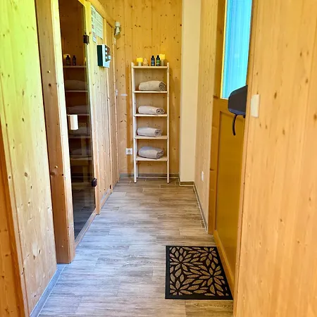 Hideaway Loser - 1 By Aa Homes