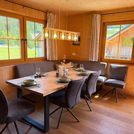 Chalet Hideaway Loser - 1 By Aa Homes